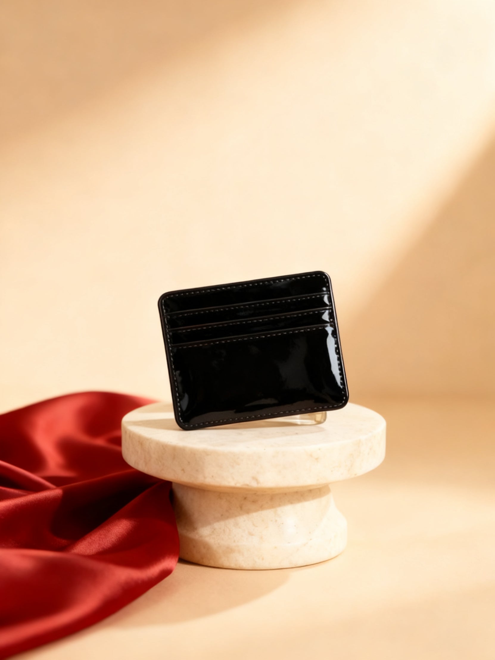 Griotte cardholder Black glossy